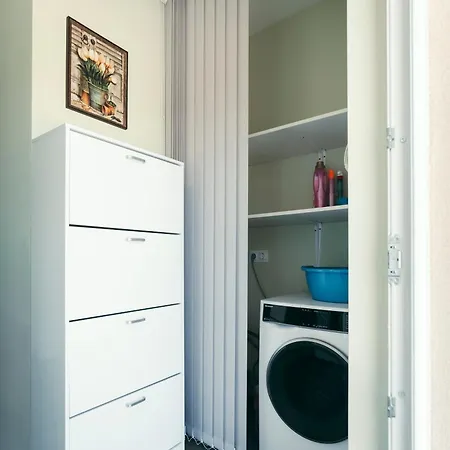 فيلة Paradise سوزوبول